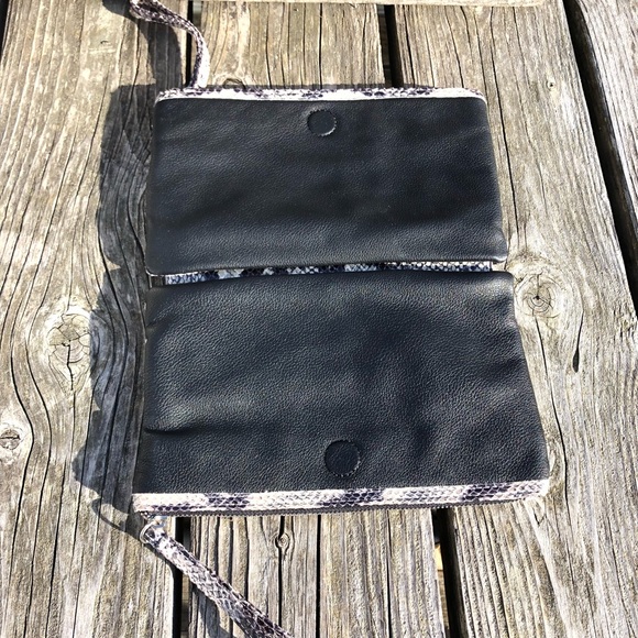 Express Snakeprint 2-Sided Clutch! EUC! - Picture 3 of 7